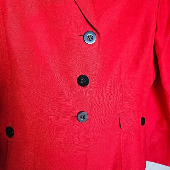 ***Evan-Picone Vibrant Red Blazer*** Timeless Design - Picture 6 of 11